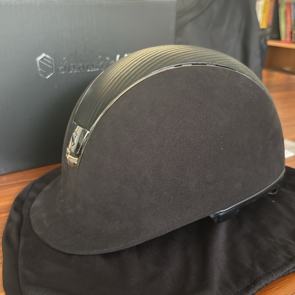 Samshield Riding Helmet - Picture 6 of 16